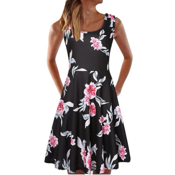 Dresses & Skirts - Floral Print Knee-Length Dress - Oneck - sleeveless- Hawaiian - Summer Sundress